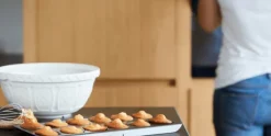 Bakvorm voor 12 Madeleines met anti-aanbaklaag